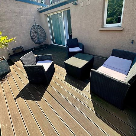 Oasis Citadine Terrasse Intime Jardin Privatif En Plein Centre Ville 70M2 كامبراي المظهر الخارجي الصورة